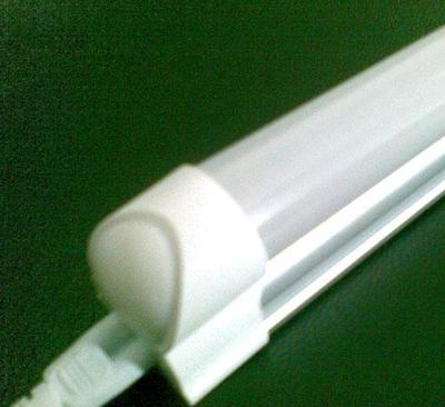 高品質(zhì)日光燈支架 穩(wěn)定供應(yīng)，照亮每一處空間